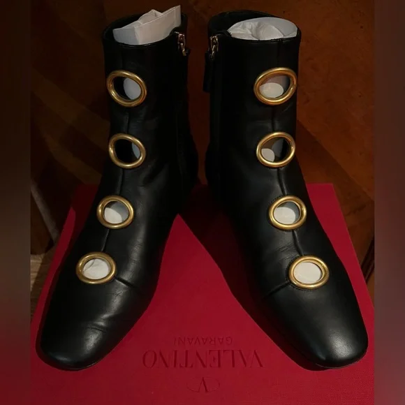 ❤️ VALENTINO GARAVANI ❤️ ANKLE BOOTS ❤️ HOST PICK ❤️ - Picture 8 of 15